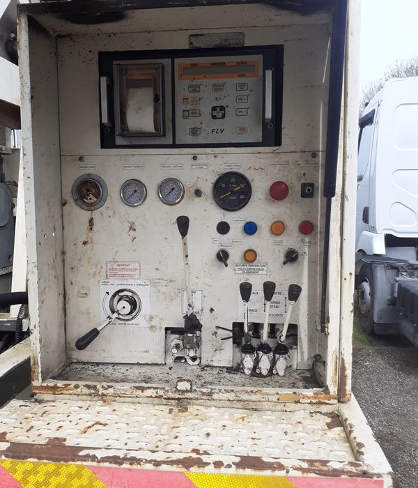 Treuil HEP Tirage de cables Cuivre Fibre etc - Строительная техника, Грузовик: фото 1 Treuil HEP Tirage de cables Cuivre Fibre etc - Строительная техника, Грузовик: фото 1