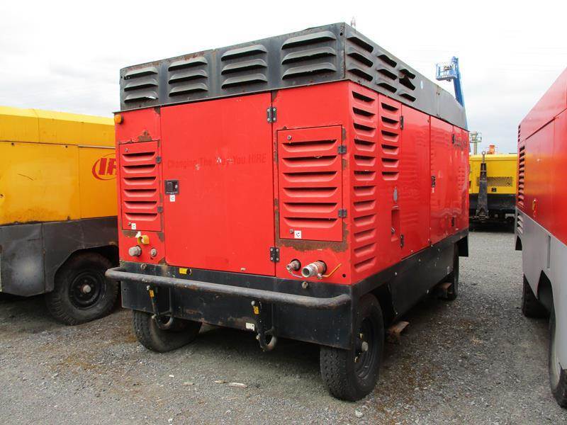 Atlas-Copco XAHS 426 CD - N - Воздушный компрессор: фото 1 Atlas-Copco XAHS 426 CD - N - Воздушный компрессор: фото 1