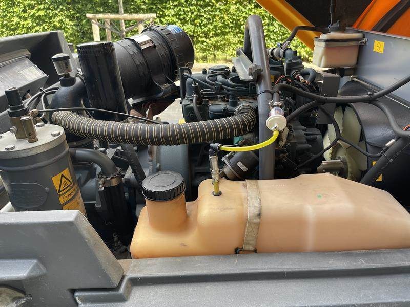 Воздушный компрессор Atlas-Copco XAS 37 KD: фото 15