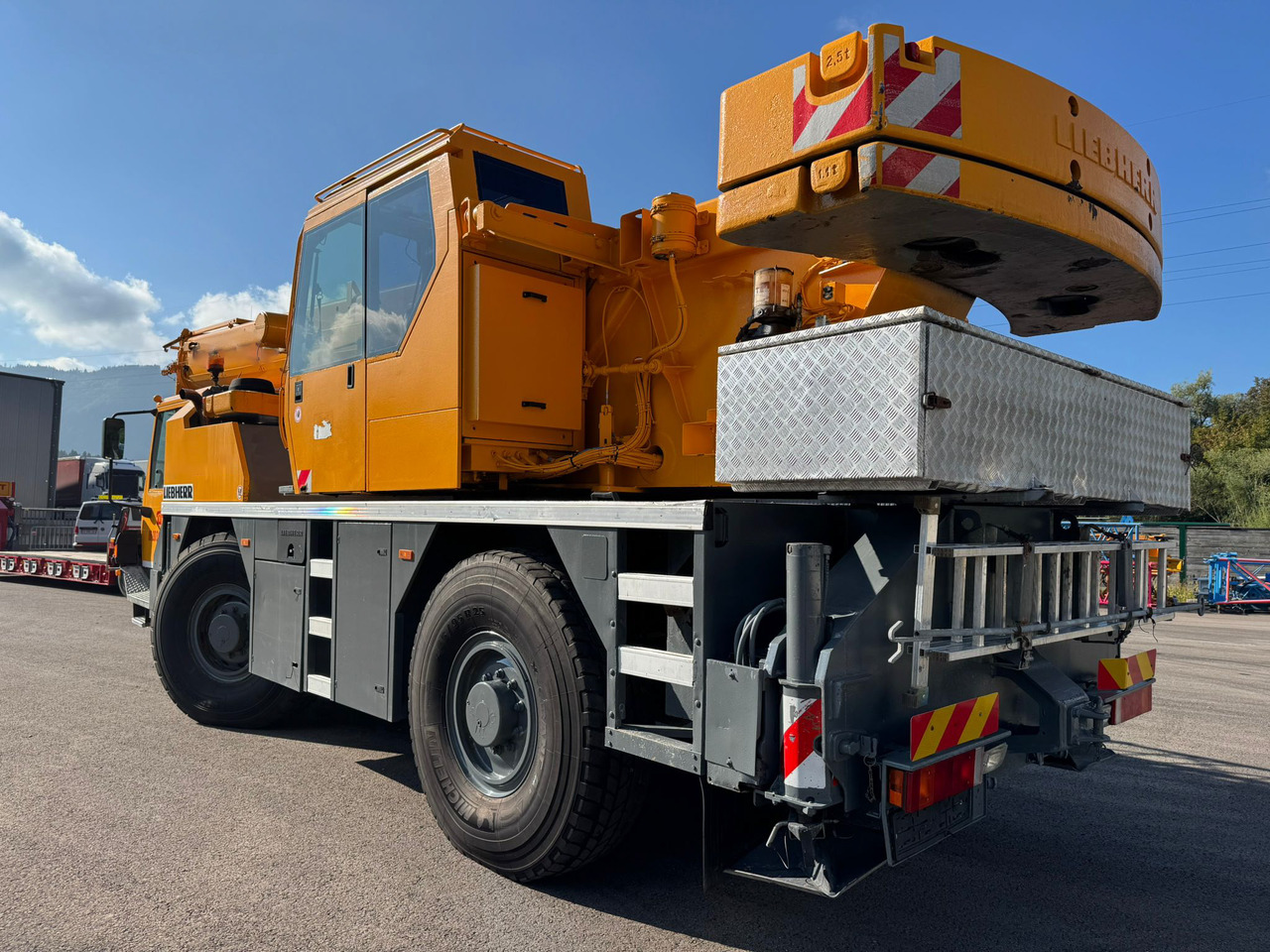 LIEBHERR LTM 1030/2 - Мобильный кран: фото 3 LIEBHERR LTM 1030/2 - Мобильный кран: фото 3