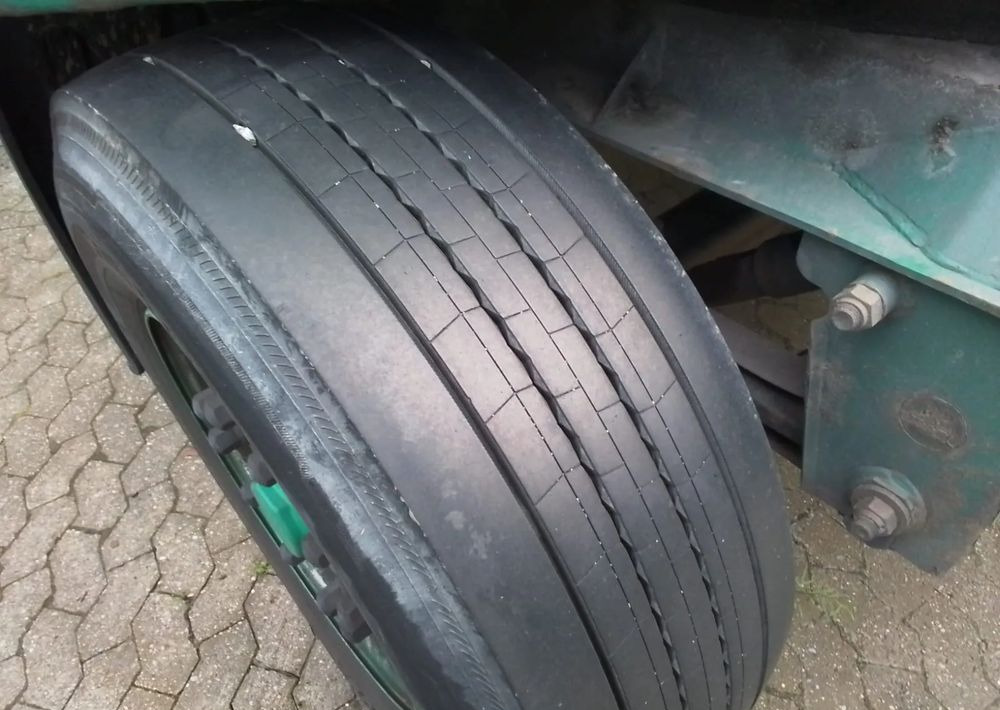 Krone Przyczepa 3 osie Firanka - Тентованный прицеп: фото 5 Krone Przyczepa 3 osie Firanka - Тентованный прицеп: фото 5