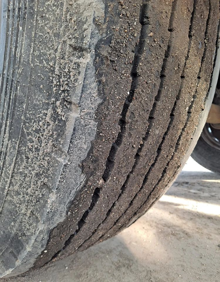 Krone Przyczepa KRONE Budowlanka - Прицеп бортовой/ Платформа: фото 4 Krone Przyczepa KRONE Budowlanka - Прицеп бортовой/ Платформа: фото 4