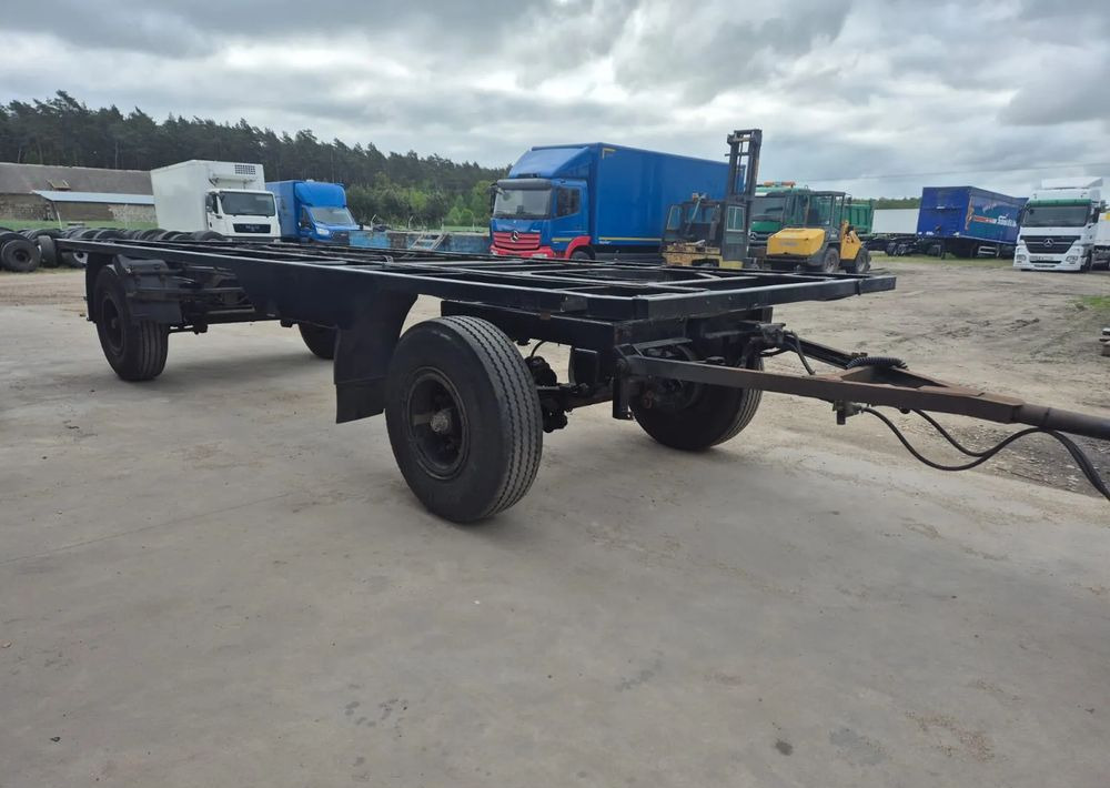 Schmitz Cargobull Przyczepa Krone na resorze - Шасси прицеп: фото 4 Schmitz Cargobull Przyczepa Krone na resorze - Шасси прицеп: фото 4