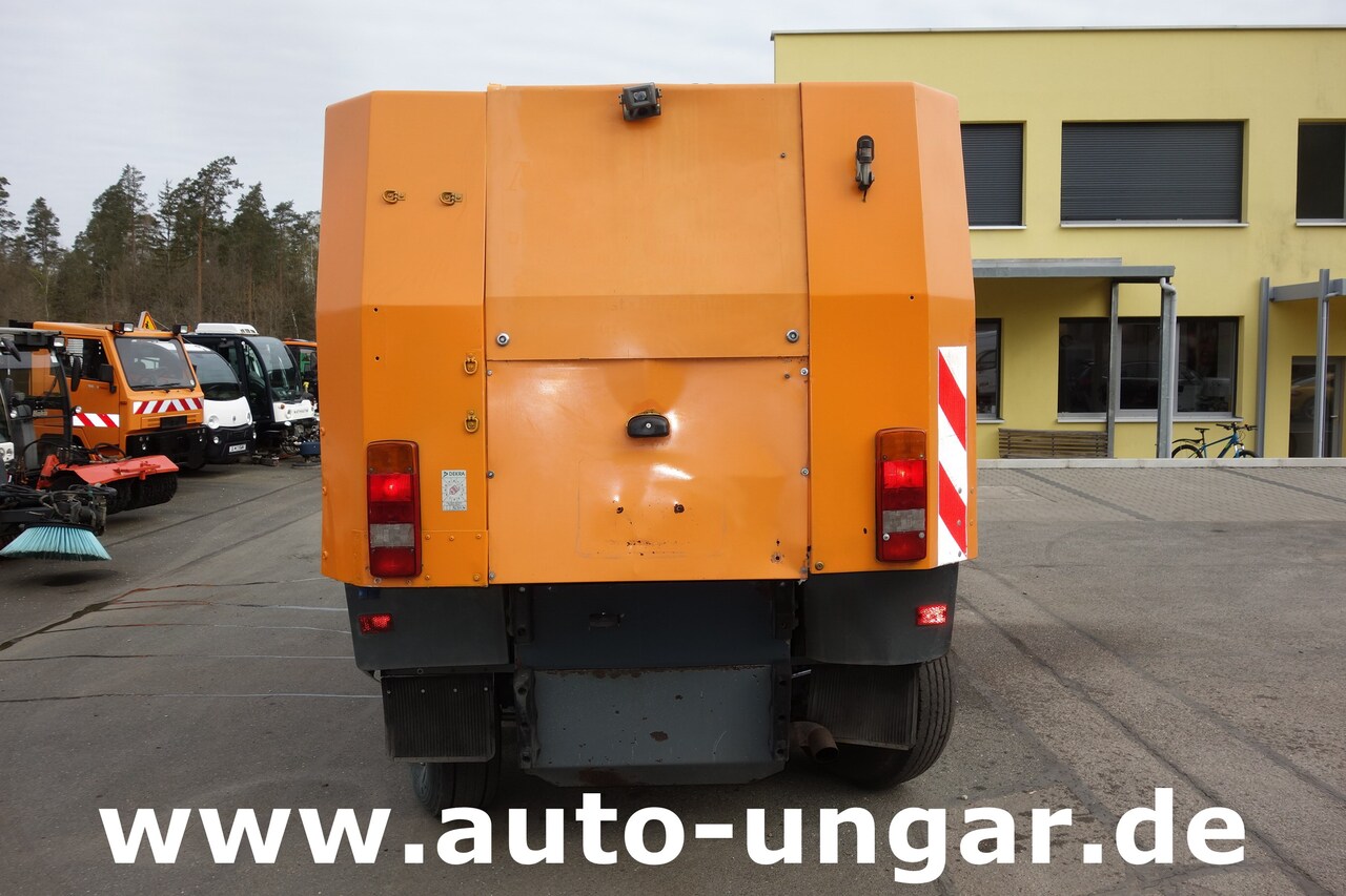 Подметально-уборочная машина Aebi Schmidt MFH 5000 Kehrmaschine 4-Rad Lenkung Wildkrautbesen: фото 6