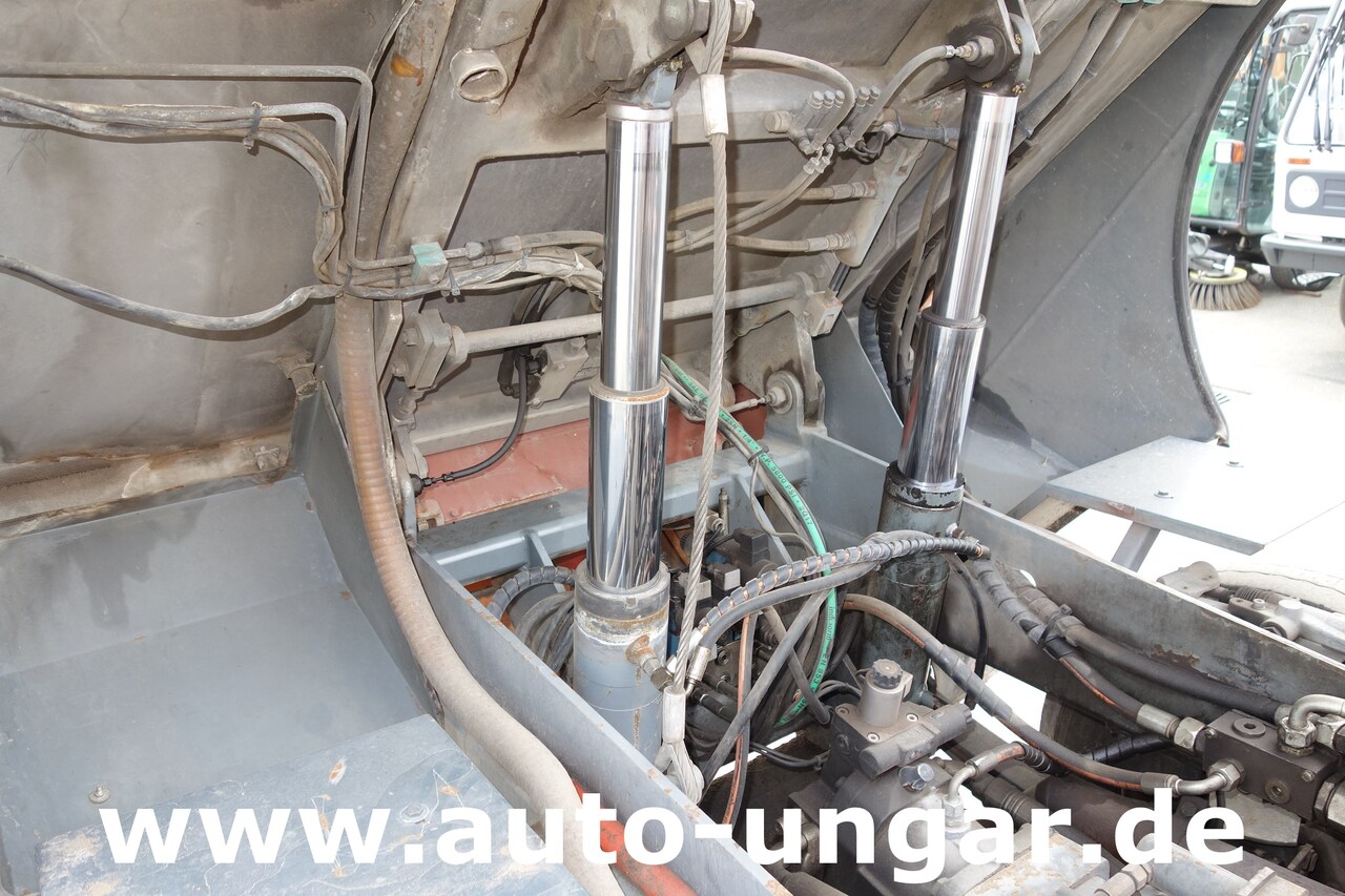 Подметально-уборочная машина Aebi Schmidt MFH 5000 Kehrmaschine Ersatzteilträger - SpareParts EZ  2000: фото 17