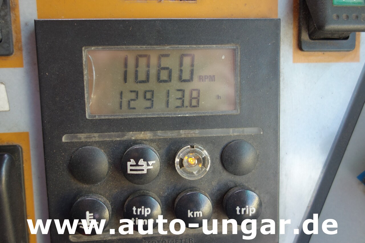 Подметально-уборочная машина Aebi Schmidt MFH 5000 Kehrmaschine Ersatzteilträger - SpareParts EZ  2000: фото 25