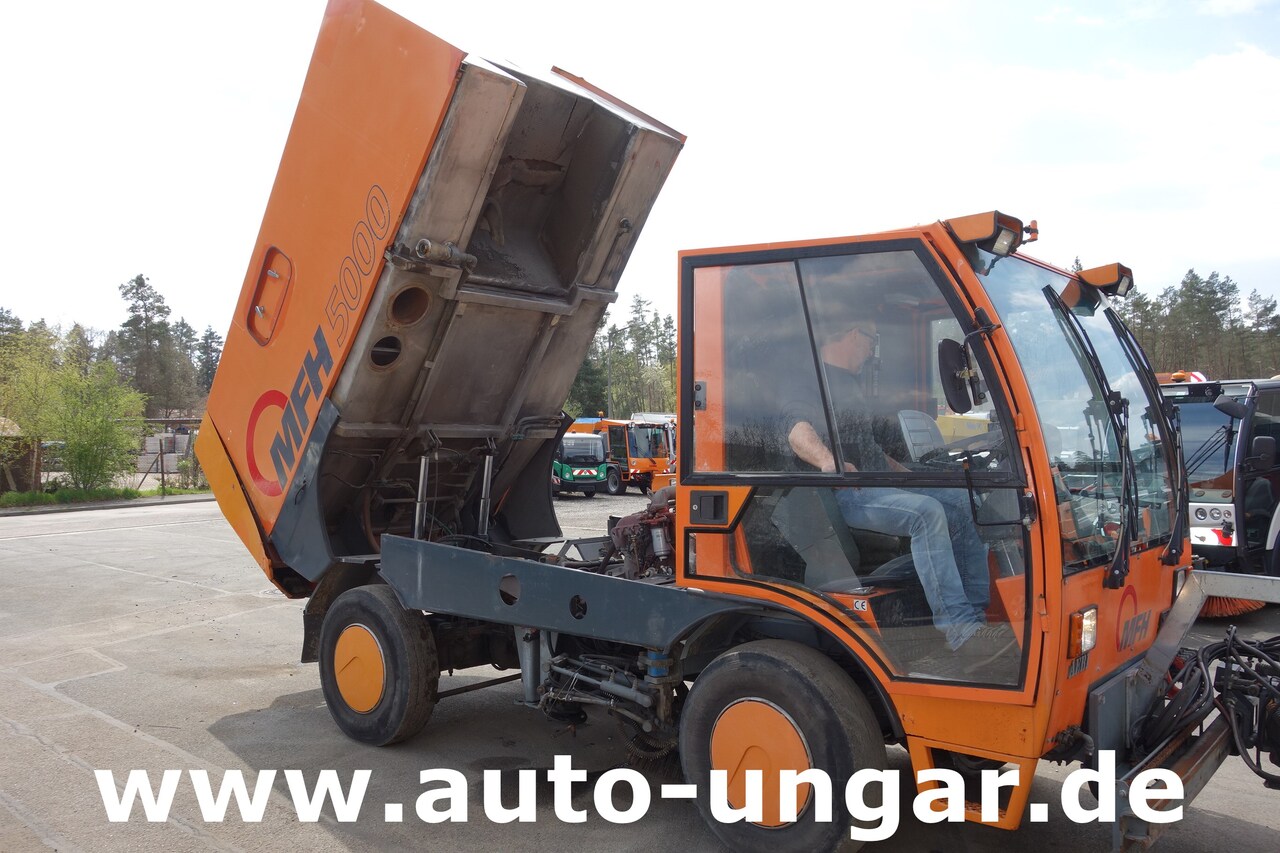Подметально-уборочная машина Aebi Schmidt MFH 5000 Kehrmaschine Ersatzteilträger - SpareParts EZ  2000: фото 13