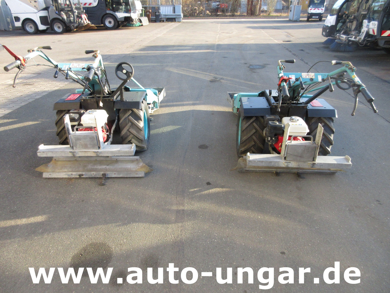 Beachtech Sweepy walk-behind Beachcleaner Strandreiniger Cribleuse de Plage - Оборудование для клининга: фото 2 Beachtech Sweepy walk-behind Beachcleaner Strandreiniger Cribleuse de Plage - Оборудование для клининга: фото 2