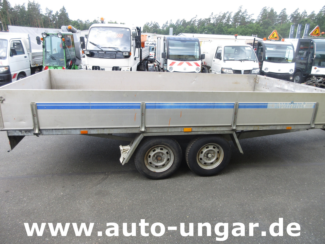 Buhl Variant 2000 Anhänger Pritsche Hochlader 2.000kg Alubordwände - Прицеп бортовой/ Платформа: фото 2 Buhl Variant 2000 Anhänger Pritsche Hochlader 2.000kg Alubordwände - Прицеп бортовой/ Платформа: фото 2