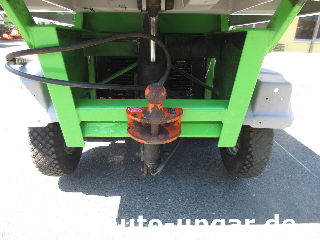 Egholm Nilfisk 2100 Powerflex 4x4 Kipper AHK Hydraulik Bürste Winterdienst - Коммунальный трактор: фото 5 Egholm Nilfisk 2100 Powerflex 4x4 Kipper AHK Hydraulik Bürste Winterdienst - Коммунальный трактор: фото 5