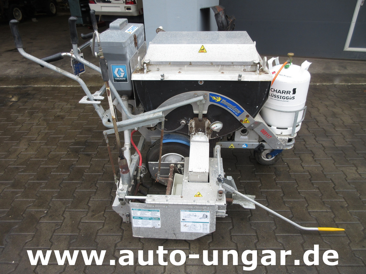 Graco ProMelt Thermolazer LineLazer 24H624 Baujahr 2022 Thermoplastic Roadmarking - Асфальтоукладочная техника: фото 3 Graco ProMelt Thermolazer LineLazer 24H624 Baujahr 2022 Thermoplastic Roadmarking - Асфальтоукладочная техника: фото 3
