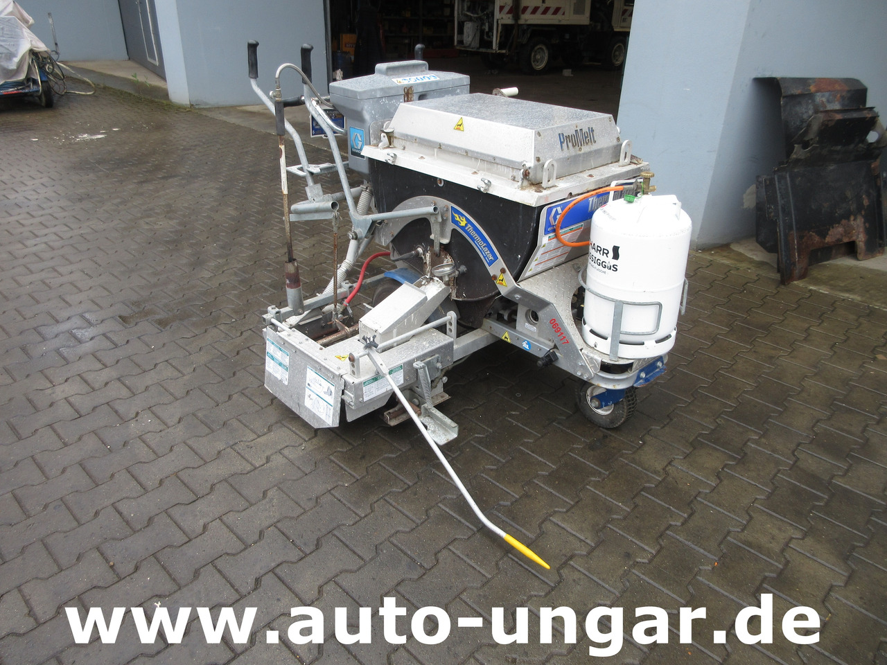Graco ProMelt Thermolazer LineLazer 24H624 Baujahr 2022 Thermoplastic Roadmarking - Асфальтоукладочная техника: фото 2 Graco ProMelt Thermolazer LineLazer 24H624 Baujahr 2022 Thermoplastic Roadmarking - Асфальтоукладочная техника: фото 2