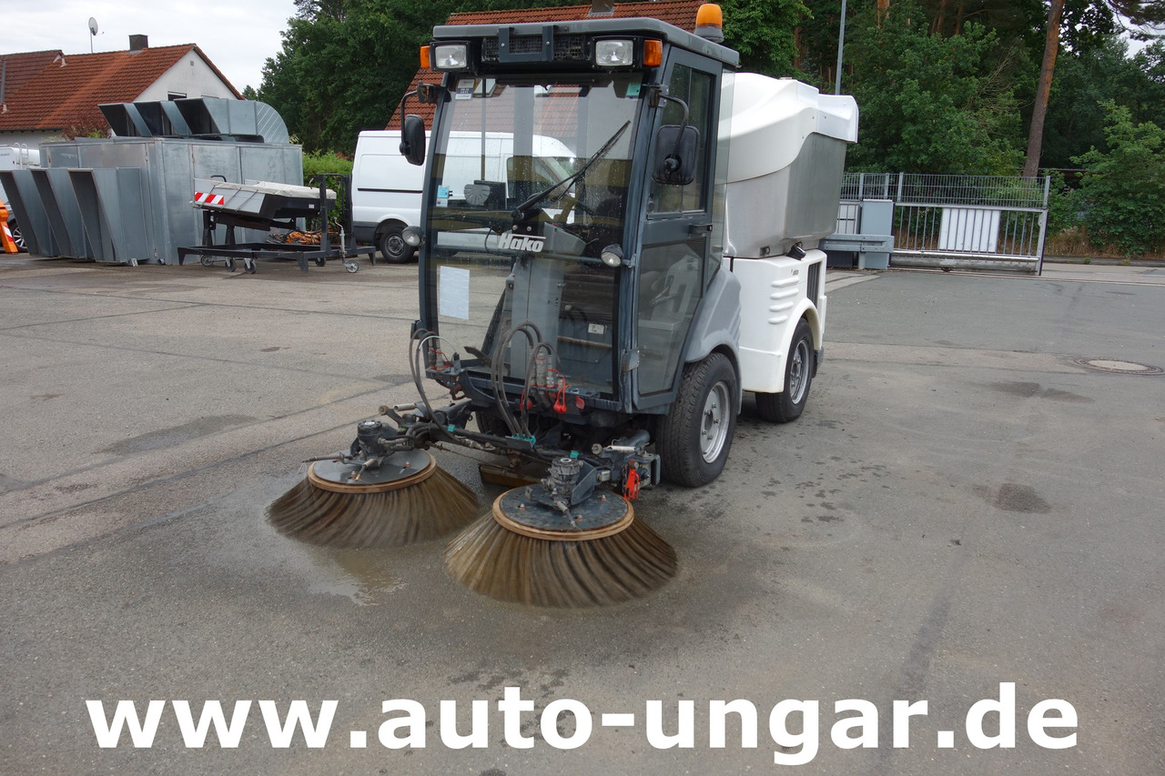 Hako Citymaster CM 1200 - 1250 Bj. 2011 Allrad 4x4 Kehrmaschine Kommunalfahrzeug - Подметально-уборочная машина: фото 1 Hako Citymaster CM 1200 - 1250 Bj. 2011 Allrad 4x4 Kehrmaschine Kommunalfahrzeug - Подметально-уборочная машина: фото 1