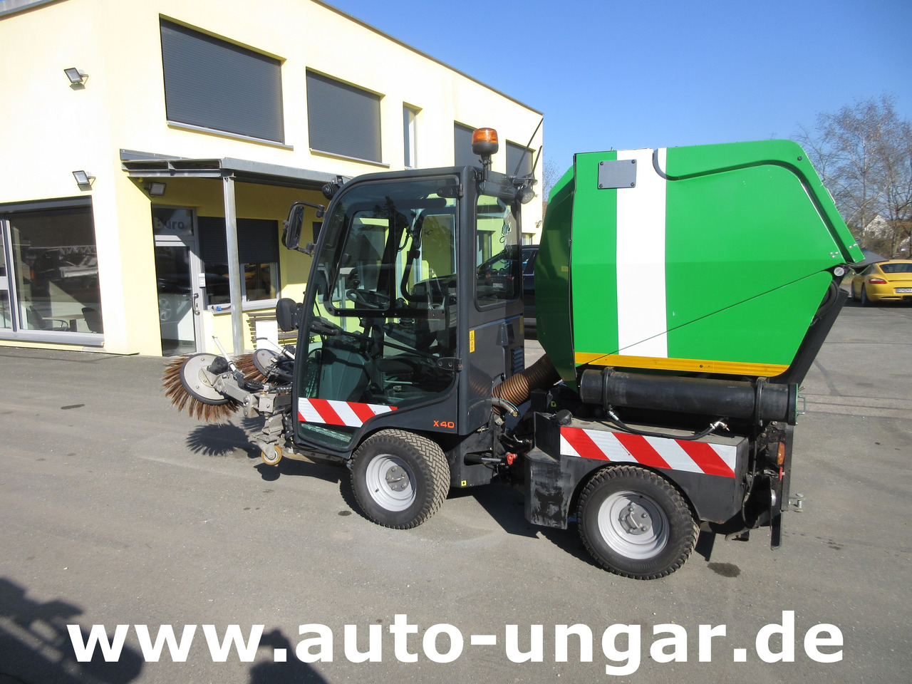 Holder X40 / X45 Baujahr 2017 Knicklenkung Kehraufbau 4x4 Kommunalhydraulik Frontheber - Подметально-уборочная машина: фото 5 Holder X40 / X45 Baujahr 2017 Knicklenkung Kehraufbau 4x4 Kommunalhydraulik Frontheber - Подметально-уборочная машина: фото 5