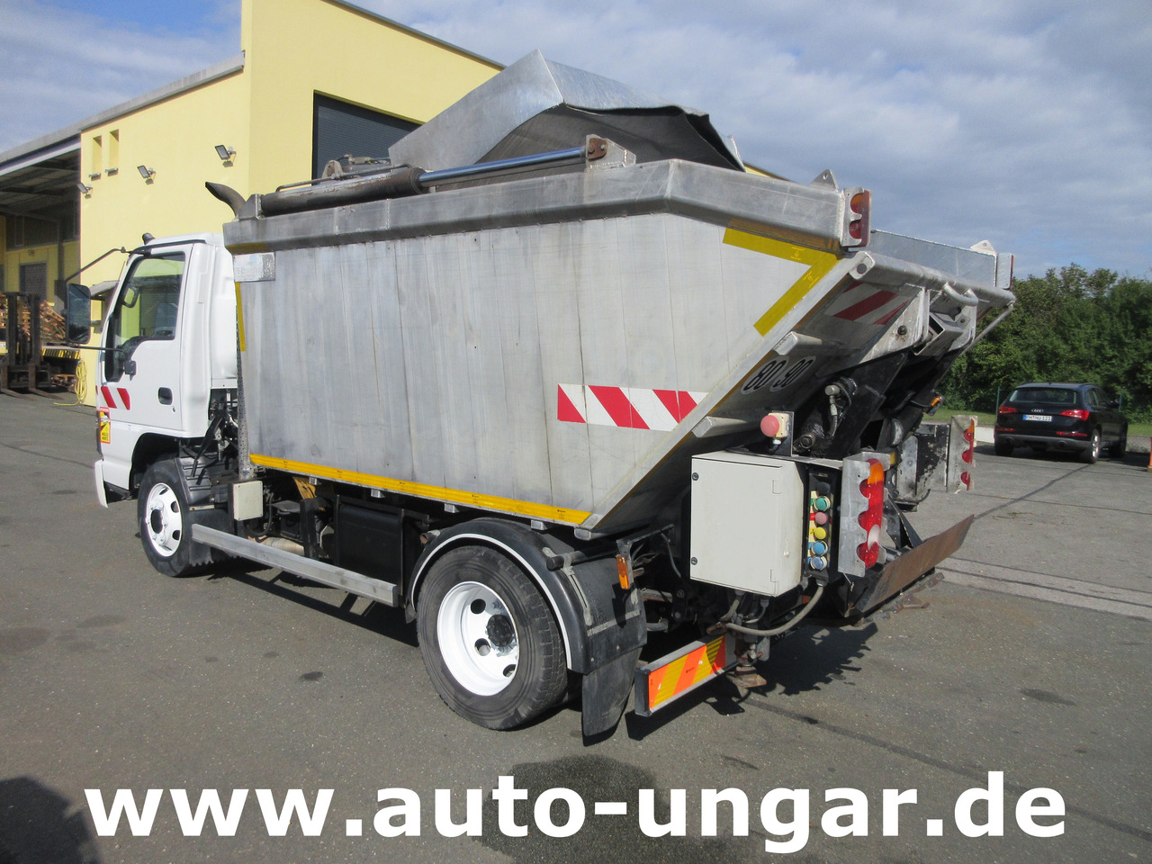 Мусоровоз ISUZU NQR smoother NPR 75 Q75.Y07 Faun Müllwagen Euro 4 Kipper Lifter Presse: фото 10