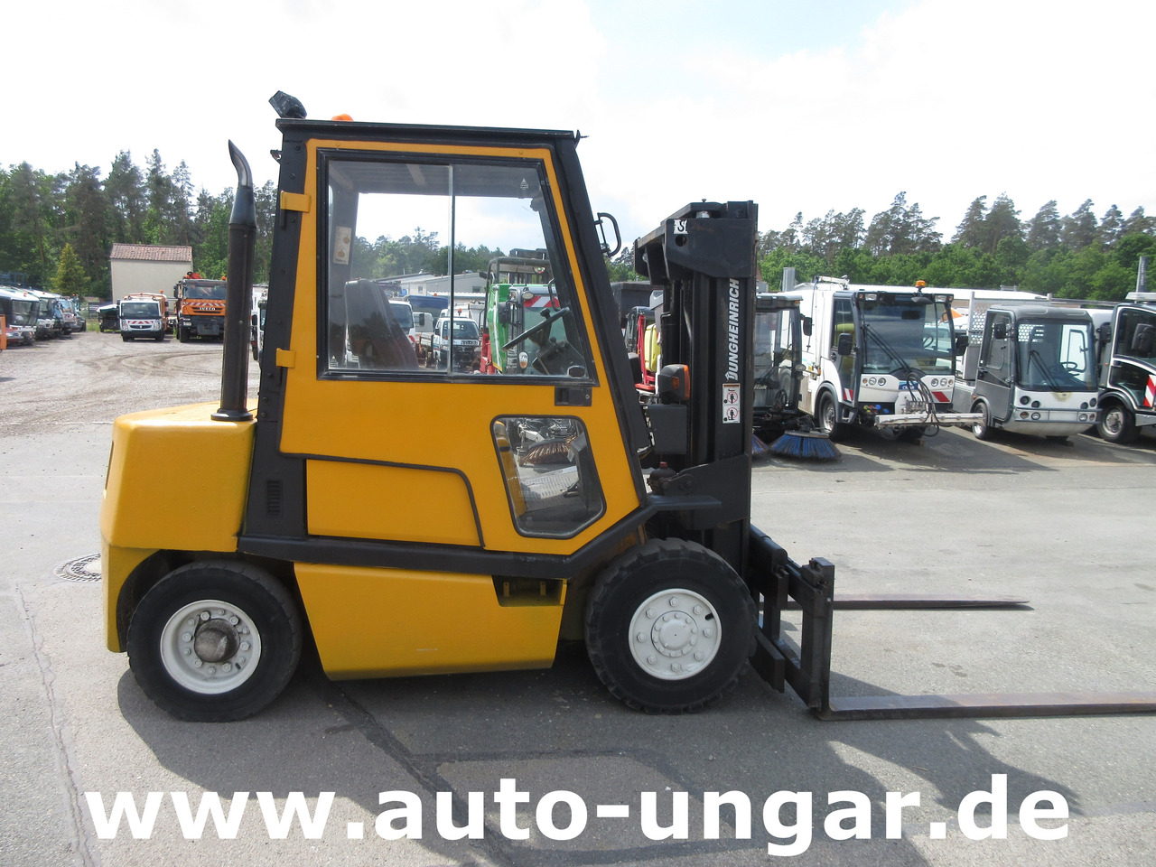 Дизельный погрузчик JUNGHEINRICH DFG 40 Diesel Gabelstapler 4.000kg Freihub Steinbock Yale Still Boss: фото 10