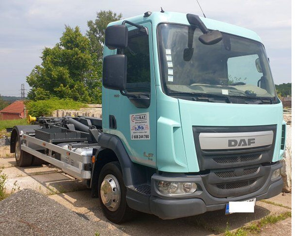 DAF 12t LF180 FA - Крюковой мультилифт: фото 2 DAF 12t LF180 FA - Крюковой мультилифт: фото 2