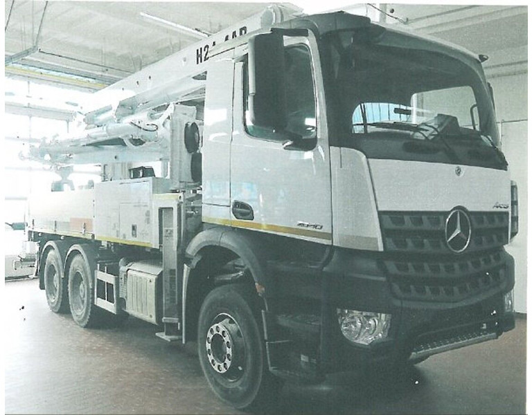 Mercedes-Benz Arocs 2840 - Бетононасос стационарный: фото 1 Mercedes-Benz Arocs 2840 - Бетононасос стационарный: фото 1