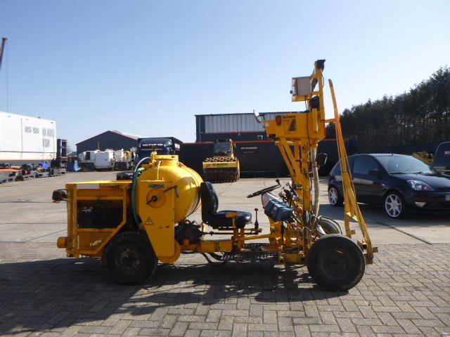 HOFMANN H25 Cold Paint road marker - Асфальтоукладочная техника: фото 5 HOFMANN H25 Cold Paint road marker - Асфальтоукладочная техника: фото 5