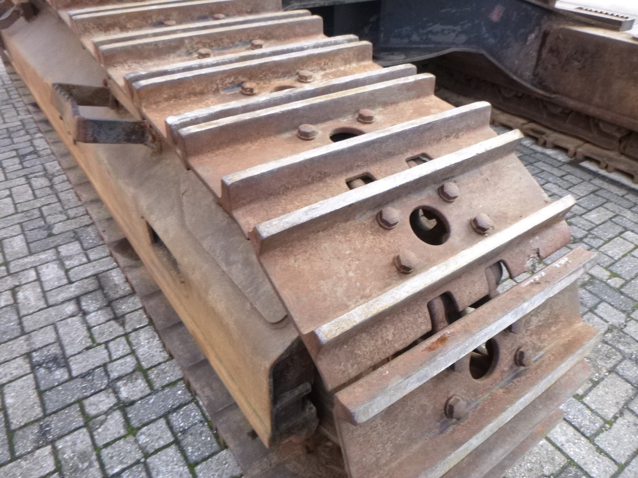 Гусеничный экскаватор JCB JS460LC: фото 11