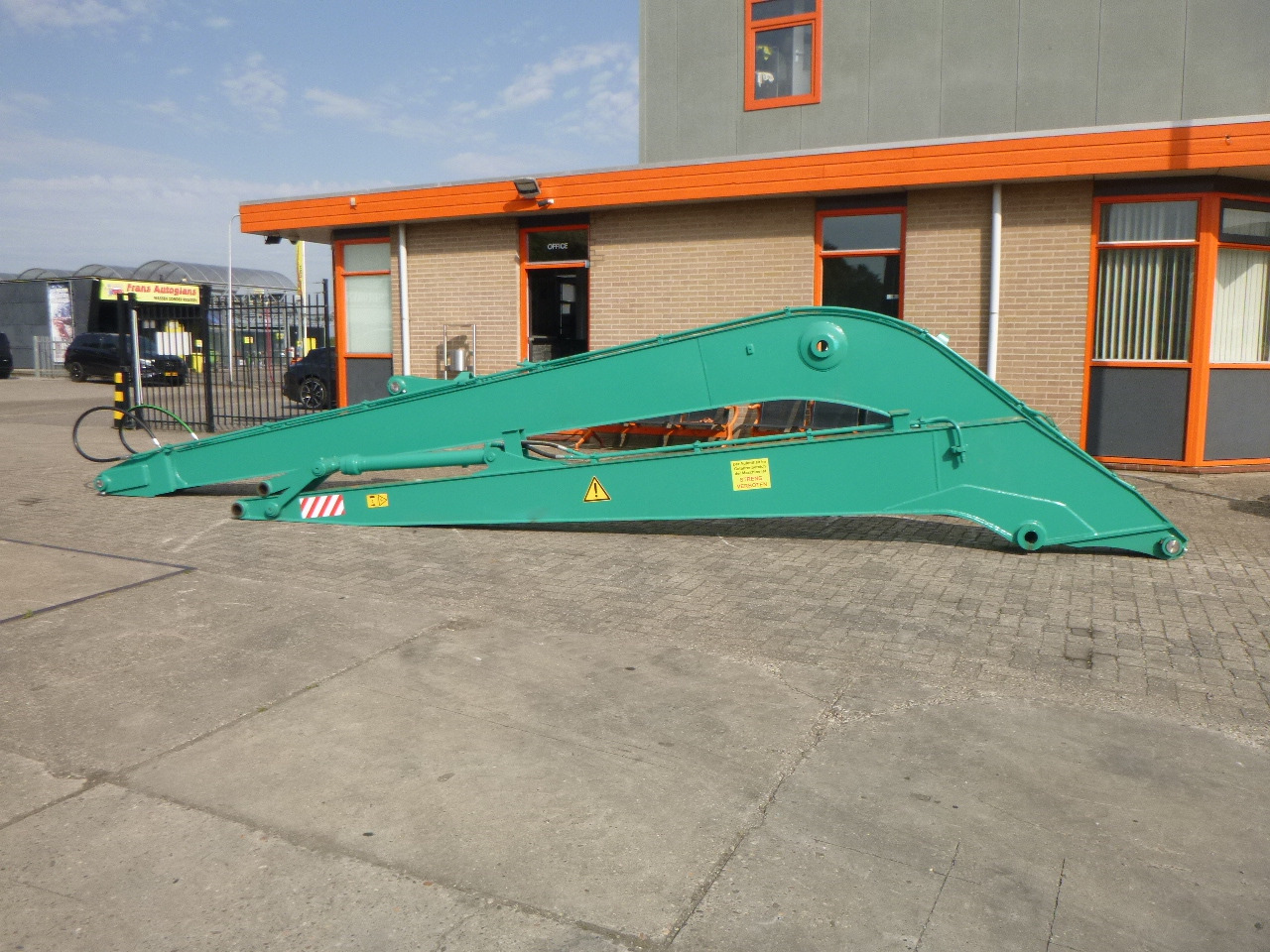 KOBELCO SK200 / SK210 - Стрела для Гусеничных экскаваторов: фото 2 KOBELCO SK200 / SK210 - Стрела для Гусеничных экскаваторов: фото 2