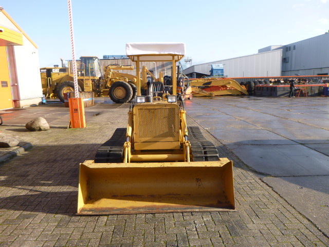 Гусеничный погрузчик MOROOKA MS-45: фото 20