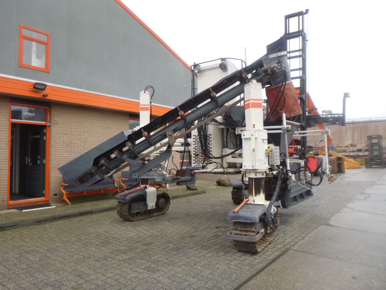 TEREX SF2003 - Бетоноукладчик: фото 3 TEREX SF2003 - Бетоноукладчик: фото 3