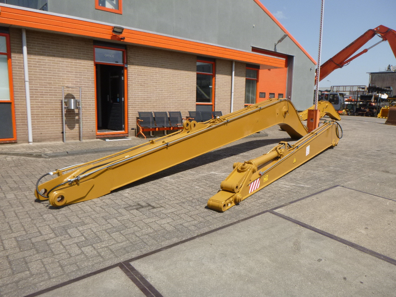 TL CAT 320DL/323DL Long reach - Стрела для Гусеничных экскаваторов: фото 3 TL CAT 320DL/323DL Long reach - Стрела для Гусеничных экскаваторов: фото 3