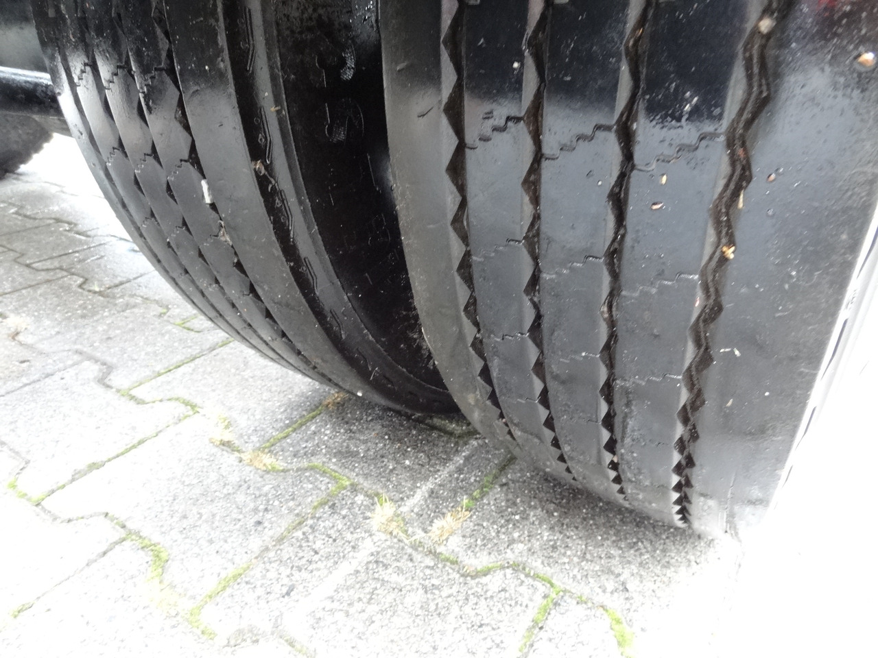 Renault D180.75 Haken Multilift - Крюковой мультилифт: фото 3 Renault D180.75 Haken Multilift - Крюковой мультилифт: фото 3