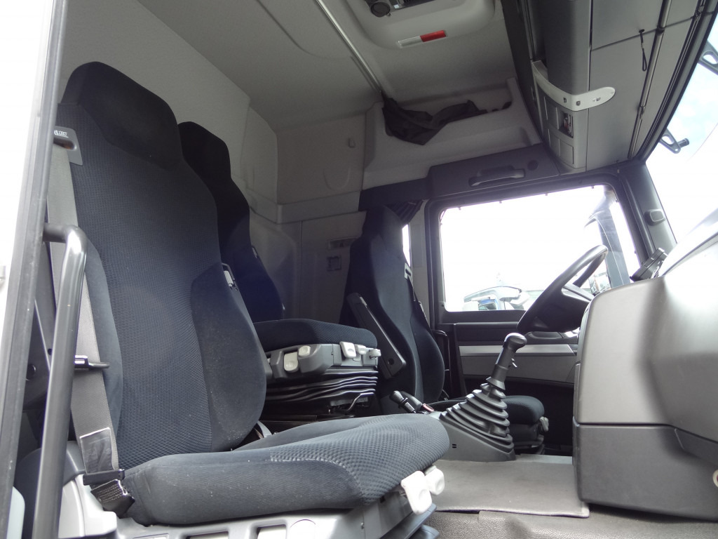 MAN TGS 18.320 LLS Fahrschule/ driving school - Тягач: фото 3 MAN TGS 18.320 LLS Fahrschule/ driving school - Тягач: фото 3