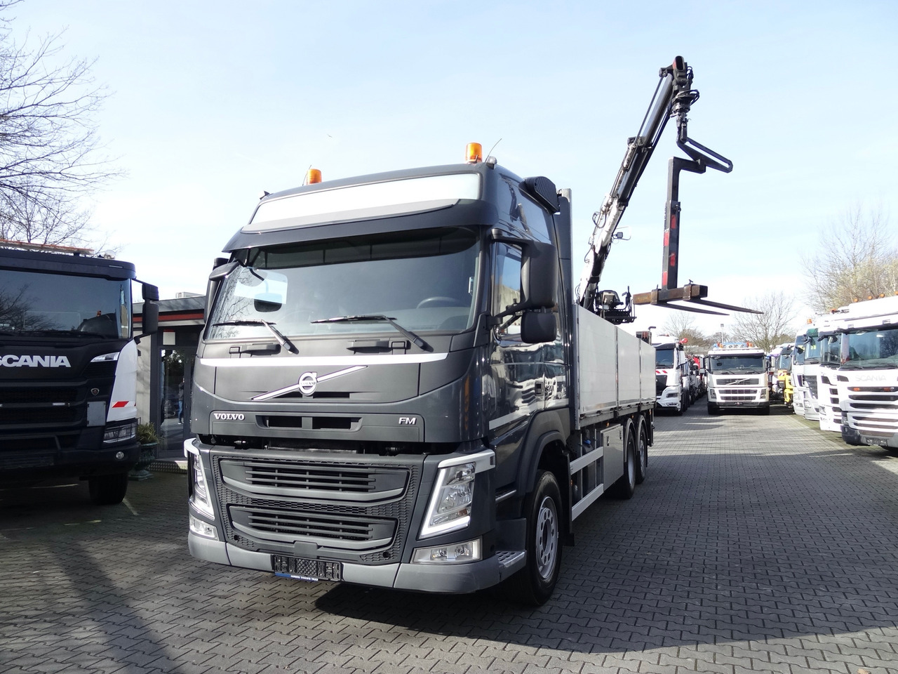 Volvo FM370 6X2*4 Kennis K14 Kran - Грузовик бортовой/ Платформа, Автоманипулятор: фото 2 Volvo FM370 6X2*4 Kennis K14 Kran - Грузовик бортовой/ Платформа, Автоманипулятор: фото 2
