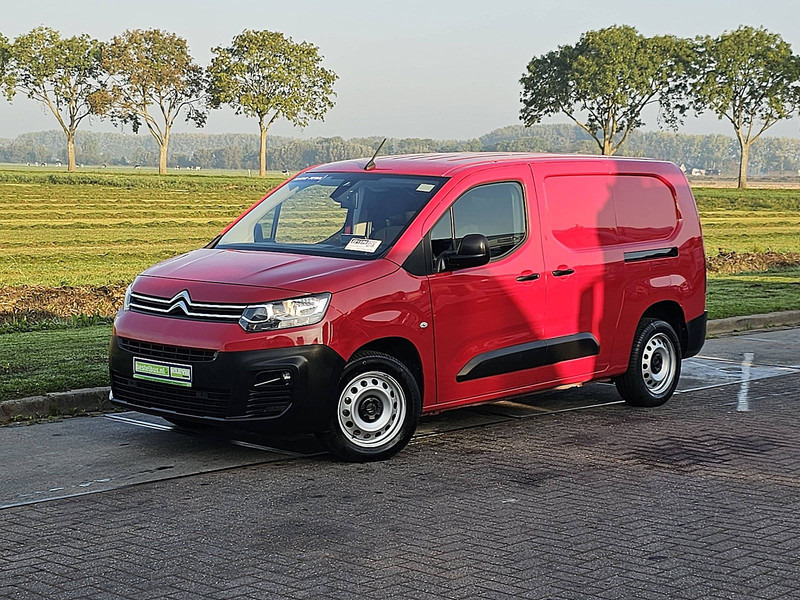 Citroën Berlingo 1.4 XL 130 AUT. 34 dkm. - Фургон с закрытым кузовом: фото 2 Citroën Berlingo 1.4 XL 130 AUT. 34 dkm. - Фургон с закрытым кузовом: фото 2