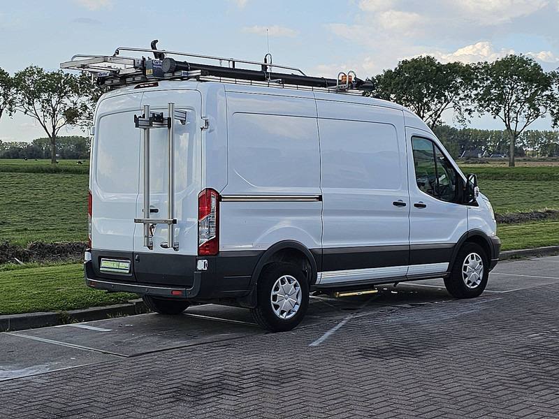 Ford Transit 2.0 L2H2 Imperiaal Navi! - Цельнометаллический фургон: фото 3 Ford Transit 2.0 L2H2 Imperiaal Navi! - Цельнометаллический фургон: фото 3