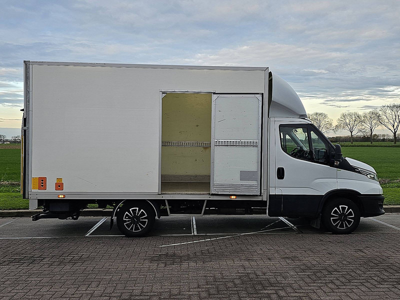 Фургон с закрытым кузовом Iveco Daily 35 S 16 AUT. LAADKLEP: фото 13