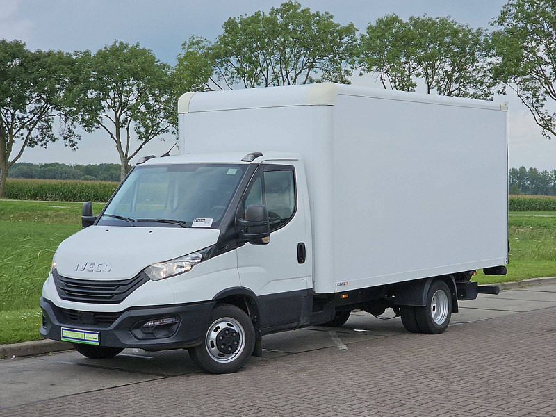 Iveco Daily 35C16 Bakwagen Laadklep! - Фургон с закрытым кузовом: фото 2 Iveco Daily 35C16 Bakwagen Laadklep! - Фургон с закрытым кузовом: фото 2