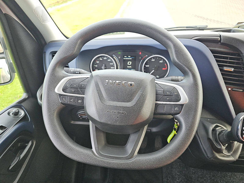 Фургон с закрытым кузовом Iveco Daily 35S16 Bakwagen Laadklep!: фото 11 Фургон с закрытым кузовом Iveco Daily 35S16 Bakwagen Laadklep!: фото 11