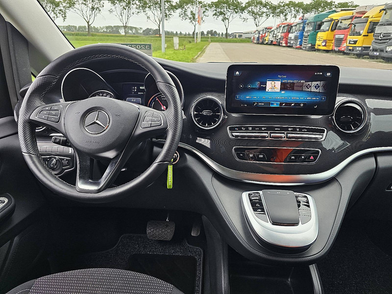 Mercedes-Benz EQV 300 L3 XL 8-Pers Mbux в лизинг Mercedes-Benz EQV 300 L3 XL 8-Pers Mbux: фото 8