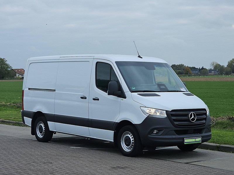 Mercedes-Benz Sprinter 315 L2H1 Mbux10 Trekhaak - Цельнометаллический фургон: фото 5 Mercedes-Benz Sprinter 315 L2H1 Mbux10 Trekhaak - Цельнометаллический фургон: фото 5