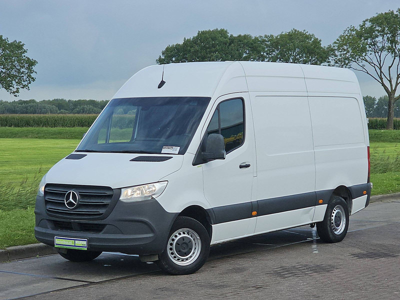 Mercedes-Benz Sprinter 316 CDI L2H2 3.5 ton AHW - Цельнометаллический фургон: фото 2 Mercedes-Benz Sprinter 316 CDI L2H2 3.5 ton AHW - Цельнометаллический фургон: фото 2