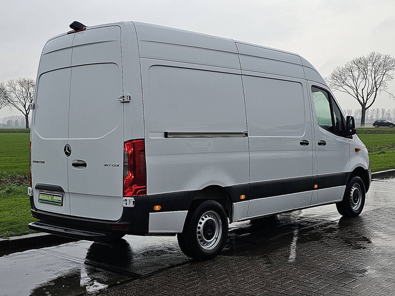 Mercedes-Benz Sprinter 317 L2H2 Mbux Navi RWD! - Цельнометаллический фургон: фото 3 Mercedes-Benz Sprinter 317 L2H2 Mbux Navi RWD! - Цельнометаллический фургон: фото 3