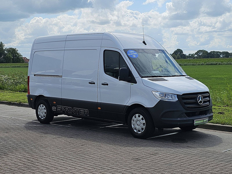 Mercedes-Benz Sprinter - Цельнометаллический фургон, Электрический фургон: фото 5 Mercedes-Benz Sprinter - Цельнометаллический фургон, Электрический фургон: фото 5