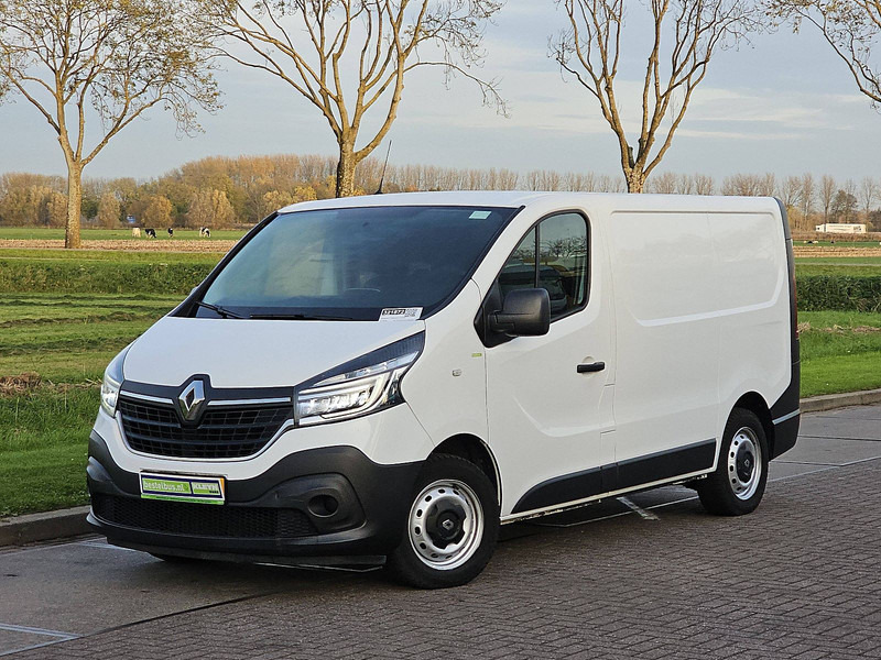 Renault Trafic 1.6 DCI ac bluetooth EURO6 - Легковой фургон: фото 2 Renault Trafic 1.6 DCI ac bluetooth EURO6 - Легковой фургон: фото 2