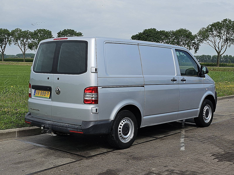 Volkswagen Transporter 2.0 TDI ac 140 PK - Легковой фургон: фото 3 Volkswagen Transporter 2.0 TDI ac 140 PK - Легковой фургон: фото 3