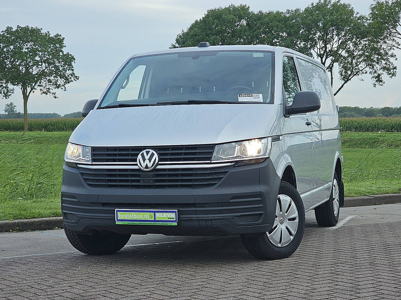 Volkswagen Transporter 2.0 TDI ac EURO6 - Цельнометаллический фургон: фото 1 Volkswagen Transporter 2.0 TDI ac EURO6 - Цельнометаллический фургон: фото 1