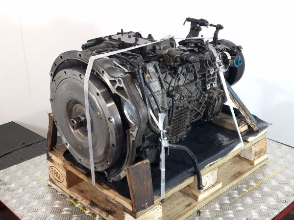 Isuzu PB-NKR81A Automatic Gearbox - Коробка передач: фото 3 Isuzu PB-NKR81A Automatic Gearbox - Коробка передач: фото 3
