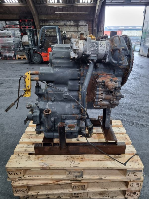 Komatsu WA320-3 Gearbox (Plant) - Коробка передач для Строительной техники: фото 2 Komatsu WA320-3 Gearbox (Plant) - Коробка передач для Строительной техники: фото 2