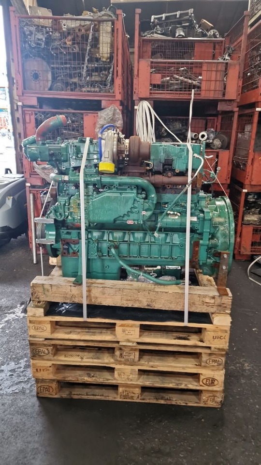 Volvo D8J Engine – In Process of Recon (Plant) - Двигатель для Строительной техники: фото 3 Volvo D8J Engine – In Process of Recon (Plant) - Двигатель для Строительной техники: фото 3