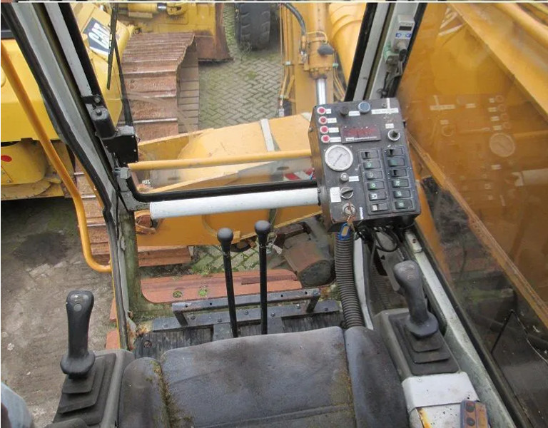 JCB JS450 - Гусеничный экскаватор: фото 3 JCB JS450 - Гусеничный экскаватор: фото 3