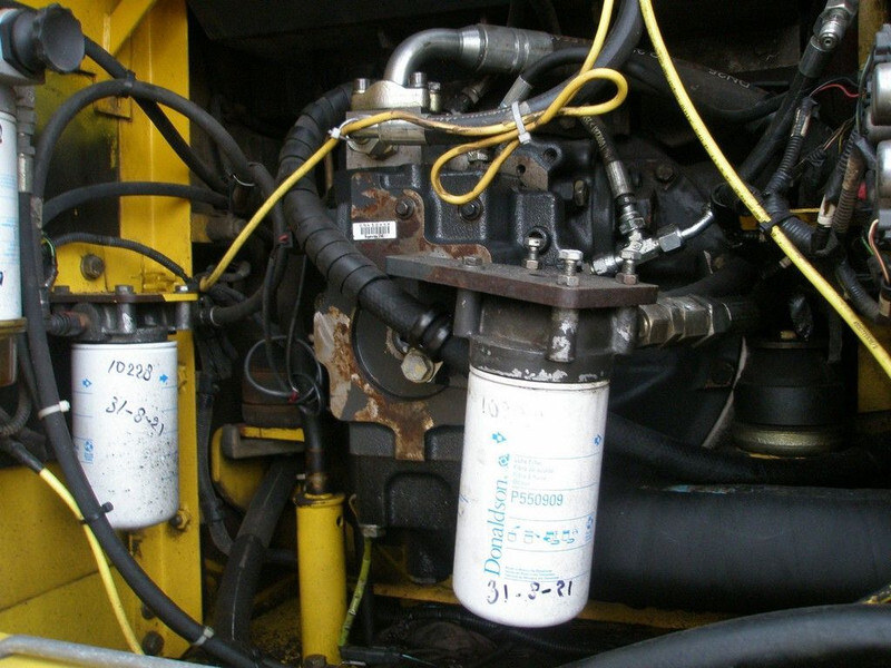 Колёсный экскаватор Komatsu PW140-7: фото 6 Колёсный экскаватор Komatsu PW140-7: фото 6