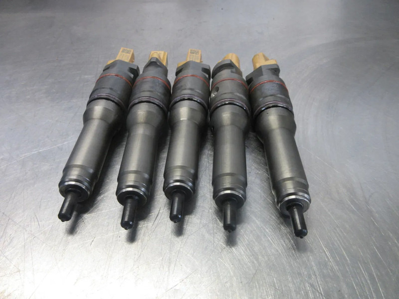 DAF 2047600 INJECTORS DAF XF CF 480 EURO 6 MODEL 2021 - Топливный фильтр для Грузовиков: фото 4 DAF 2047600 INJECTORS DAF XF CF 480 EURO 6 MODEL 2021 - Топливный фильтр для Грузовиков: фото 4